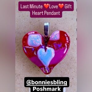 Bonnie’s Bling One of a Kind Fused Glass Jewelry and Accessories to Wear.